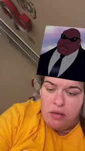 Sara Steen (@steenmachine)