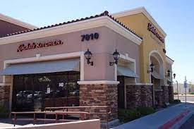 Rachel's kitchen is a fresh casual eatery that offers a carefully crafted menu, from the healthy to the indulgent. Rachel S Kitchen Opens Its Fifth Location In Vegas Eater Vegas