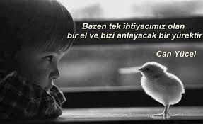 Can Yucel Sozleri Yazili Resimler Kuaza Degisik Bi Sey Animals Black And White People Cute Animals