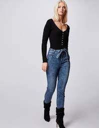 Confortable et élégant, le jean taille haute revient en force. Jeans Slim Taille Haute Ceinture Jean Stone Femme Morgan