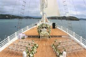 Hence, the idea to have a mini rip on a small boat should not scare you that much. Trending Indian Wedding Decor Ideas