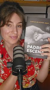 Una especie única entre tantas especies únicas... pero demasiado a menudo,  una que vive de espaldas a su propia naturaleza (la Naturaleza), una que ha  olvidado que la Tierra no nos pertenece,