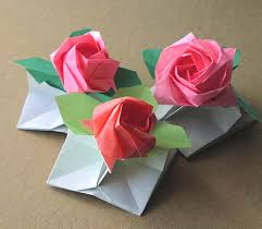 Kalau kamu pikir membuat kerajinan dari kertas origami itu sulit, sekarang ada cara membuat bunga kertas origami yang mudah dan bisa langsung kamu coba di rumah. Cara Membuat Bunga Kertas Sederhana Dengan Mudah Cara Daftar