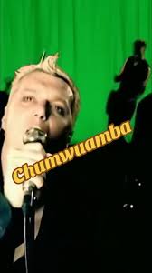 Exploring the Music of Edie Brickell: I Am What I Am