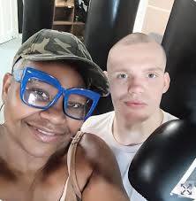 Gregory Black • David George • Joshua McGee • Bobby Cassell What an awesome  learning experience I had to Coach, David today to spar 🥊🥊 with Josh 🎉  These guys didn't back