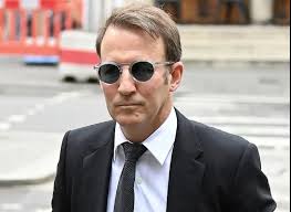 Sandra Teschner (@SandraTeschner)