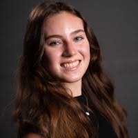 Heidi Dumas's Instagram, Twitter & Facebook