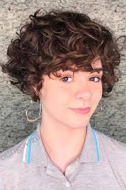 I have naturally curly hair but because i. 55 Beloved Short Curly Hairstyles For Women Of Any Age Lovehairstyles