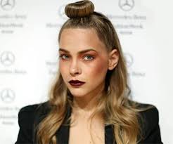 Well, it's no secret i'm a big fan of bun hairstyles. How To Use A Hair Donut