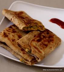 Egg Paratha Recipe Egg Chapati Roll Yummy India Kitchen Recipe Egg Paratha Paratha Vegetarian Entree Recipes