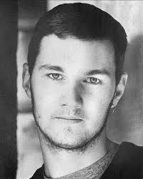 Before he was The Governor, he was a dapper lad, and teenage heartthrob. David  Morrisey is friggen amazing! : r/TWD