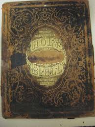 Antique Holy Bible Book Cover Tooled Leather Gold Gilt Back Is Etsy Holy Bible Book Books Of The Bible Holy Bible