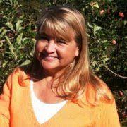 Laura Wickman's Instagram, Twitter & Facebook