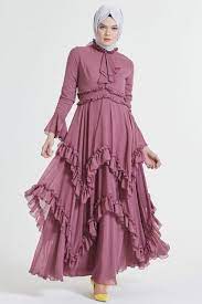 Gül kurusu rengi son günlerin moda renkleri arasında yer almaktadır. Gul Kurusu Elbise Altina Hangi Renk Ayakkabi Tarz Kadin