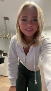 secretdarian (@darianerhodess)’s videos with Knicks