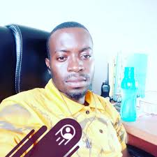 SPAIN 🇪🇸 Red Bull Salzburg touchdown in Madrid! Mecurial midfielder Enock  Mwepu with teammate Masaya Okugawa upon arrival in Madrid with their Red  Bull Salzburg teammates. All is set for their UEFA