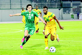 Équipe d'algérie de football en 2021 modifier l' équipe d'algérie de football est l'équipe nationale qui représente l' algérie dans les compétitions internationales masculines de football , sous l'égide de la fédération algérienne de football (faf). Match Amical Tunisie Algerie Demain A 20h30 L Invincibilite Des Champions D Afrique En Peril El Watan