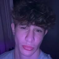 Anis Sienna Edad, Familia, Biografía