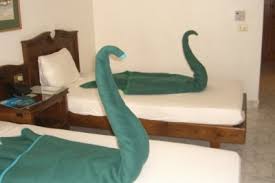 Wollen sie kein komplettes bett bauen. Kopfteil Vom Bett Selber Bauen Anleitung Fur Gepolstertes Samt