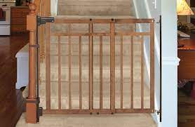 Summer Infant Banister Stair Gate With Dual Installation Kit Br R Exclusive Babies R Us Canada