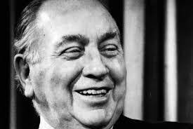 Kristal Rivers's Instagram, Twitter & Facebook