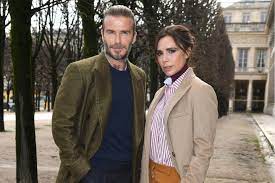 Following the bafta awards ceremony, victoria beckham, scarlett johansson and mark ronson were among the celebrities enjoying themselves in london. David Victoria Beckham Mega Deal Mit Netflix Garantiert Einblicke In Ihr Familienleben Gala De
