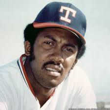 Another wonderful addition to the plaque gallery. Congratulations, Scott  Bruce Rolen. #HOFWKND (Milo Stewart Jr./National Baseball Hall of Fame and  Museum)