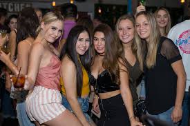 During the day, you can prepare for the evening by stopping by one of san antonio's day spas. Photos San Antonio S Newest Rooftop Bar Throws Sneak Peek Party