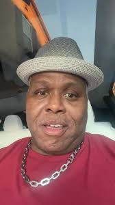 Jazzy Mic 10/30/25 Host @heyitskyledean 1 @rxroam 2 @tannerkcomedy 3  @steven6names 4 @ceodadlife 5 @raaghav281 6 @ajyorkcomedy 7 @gina_dre 8  @rola_r32 9 @aaronmadeulaugh 10 @contaminatednanners 11 @sygotjokes 12  @gjlundberg 13 @elimqualls 14 ...