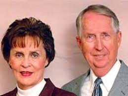 New visitors center directors