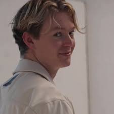 Bryn Chapman Parish Speak French