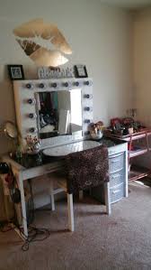 Ikea Micke Desk Hack To Makeup Hollywood Style Vanity Ikea Micke Desk Micke Desk Ikea Micke