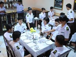 Kali ini video tentang olah gerak kapal sandar, teruna pelayaran dan siswa sekolah pelayaran wajib tau. Home Page Isp Cruiseships And Hotel School Solo Sekolah Hotel Kapal Pesiar Isp Cruiseships And Hotel School Solo Sekolah Hotel Kapal Pesiar