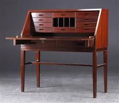 Lauritz Com Kaj Winding Sekretaer Af Mahogni Skuffer Hylder