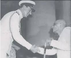 C Rajagopalachari takes charge as last Governor-General | Hindustan Times (Jalandhar) | PressReader