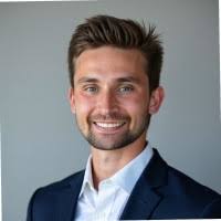 1900+ profilů „Neuner“