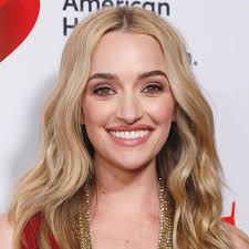 Watch Ginny & Georgia