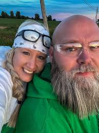 Kelly Clarkson is “obsessed” with this video 🙂 her words 😎 Monday at 9 am  cst