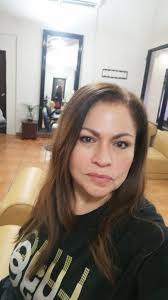 Las Meninas Salon telah menambah foto baru