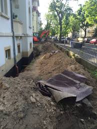 Hier eine einfache erklärung wie man selber eine kelleraußenwand trockenlegen kann. Opitz Tiefbau In Dresden Erdbau Leitungsbau Galabau