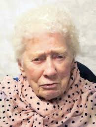 Mary Bruneau's Instagram, Twitter & Facebook