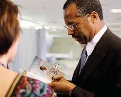 THOUSANDS TURN OUT TO SHAKE “GIFTED HANDS”