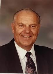 Charlie Gullickson's Instagram, Twitter & Facebook