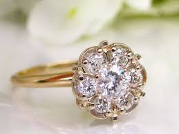 Vintage Engagement Ring 0 62ctw Daisy Diamond Cluster Ring 14k Etsy Diamond Rings Design Wedding Rings Vintage Vintage Engagement Rings Etsy