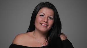 Noticias sobre sobreviviente de cáncer de mama