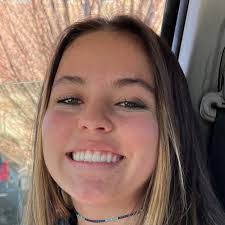 Deanna Henderson's Instagram, Twitter & Facebook