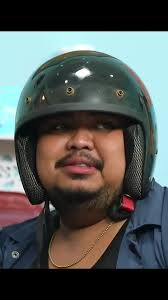 Pak Vincent & Rigen Nyobain Helm Perusak Ketampanan. Rigen Yip-Yip  Banget😭🤣 #vincentrompies #rigenrakelna #sahurbarengvindes #TikTokTainment  #semenitidn #bekahsentosa