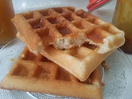 Salem Bonjour L Idee M Est Venu En Versant Un Pot De Yaourt Sur Mon Gaufrier Je Le Nettoie Et Me Dis Oui Pourquoi Pas Le Meilleu Gaufres Dessert Gourmandise
