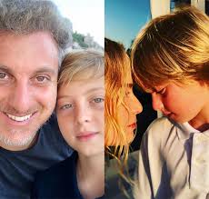 Luciano huck e sua família estão de férias no continente africano. Angelica E Luciano Huck Celebram Aniversario Do Filho E Apresentador Diz Puxou A Mae Estrelando