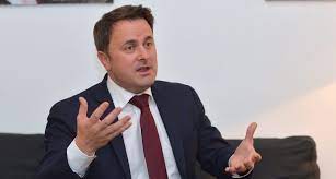 Xavier begging ( born march 3, 1973 in luxembourg ) is a luxembourgian politician demokratesch party and since january 2013 the chairman of the party. Xavier Bettel Le Fait Que Le Pays Se Porte Mieux Est Difficilement Attaquable Le Quotidien